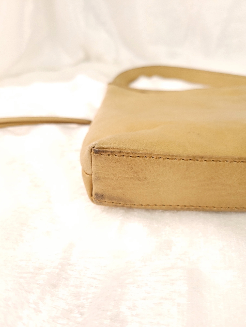 Hobo Cassie Leather Convertible Crossbody Shoulder Bag - Picture 10 of 16